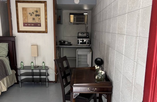 Downtown Niagara Falls Bed & Breakfast | Waterfront sightseeing