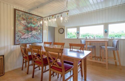 Molkwerum House | Waterfront Stelp Farmhouse with Sauna
