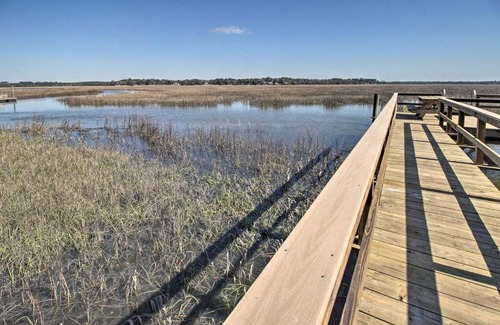Valona House | Waterfront Stunning Marsh Home- Private Dock