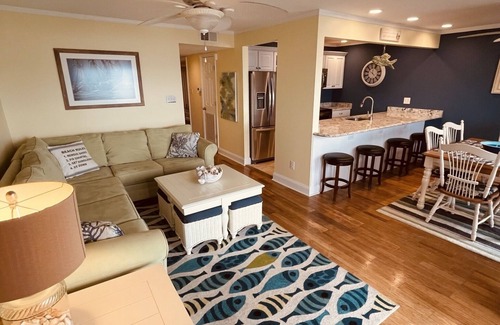 Midtown Ocean City Condo | Waterfront Stunning Bayfront-fishing, crabbing, pool, minutes from the beach
