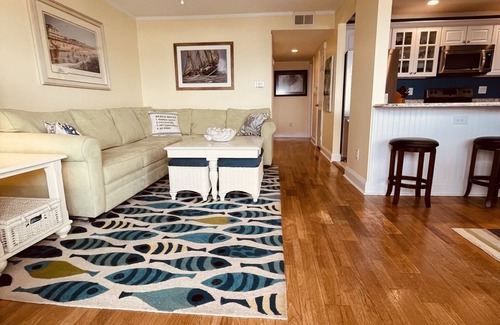 Midtown Ocean City Condo | Waterfront Stunning Bayfront-fishing, crabbing, pool, minutes from the beach