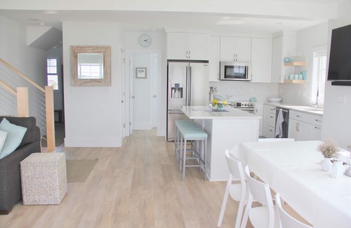 Wells Beach House | Waterfront (Sunset-front) 4BR/3BA Family Getaway