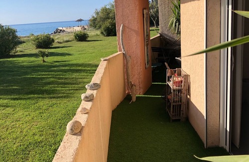 Moriani-Plage Apartment | Waterfront T2 apartment with sea view, in private residence with swimming pool