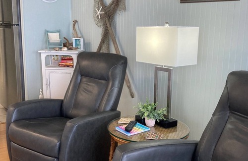 Tybee Island Condo | Waterfront! Top floor, corner unit. Beautiful beach & water views!