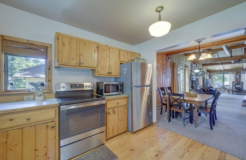 Rapid City Cottage | Waterfront Torch Lake Cottage w/Private Beach!