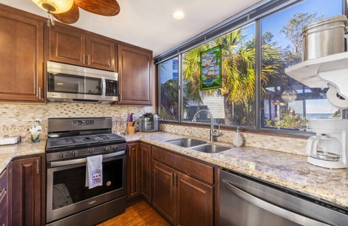 Cedar Key House | Waterfront townhouse