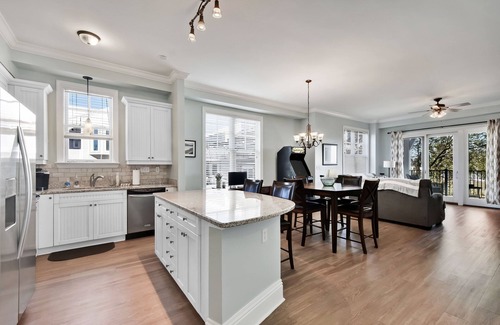 Saint Simons Island Condo | Waterfront Condo - 3 bed/3 bath condo -views of Marina & Frederica River