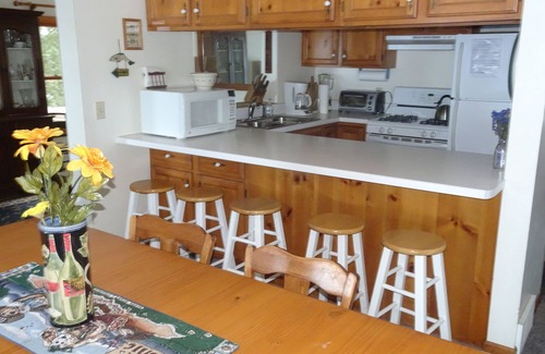 Gills Rock House | Waterfront vacation home on Garrett Bay with private dock (summer season)
