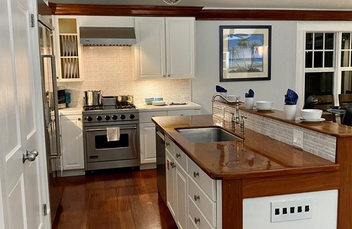 Truman Annex House | Waterfront Views from Dolphin Watch