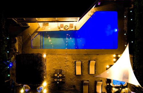 Florida North Atlantic Coast Villa | Waterfront Villa with Beach, Pool, Cinema, Game Room and Tiki