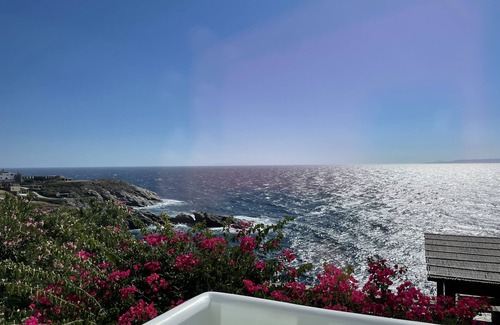 Kea Villa | Waterfront Villa with private swimming pool-walking distance to a sandy cove.