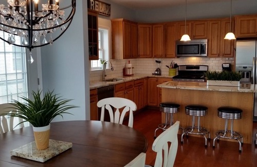 Selbyville House | Waterfront w/Multiple Masters, Great for Family Gatherings