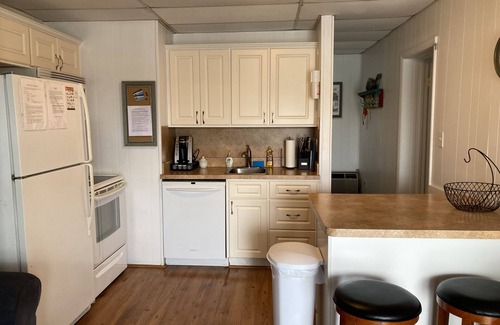 Lewes Condo | Waterfront, walkable to beach and downtown Lewes attractions