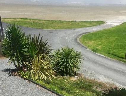Pahi House | Waterfront weekend stay with sleep out
