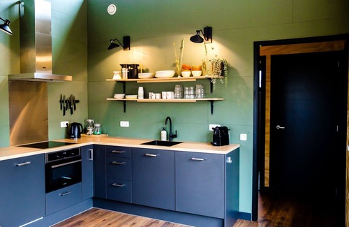 Grou Villa | Waterlodge Ljurk in Nes