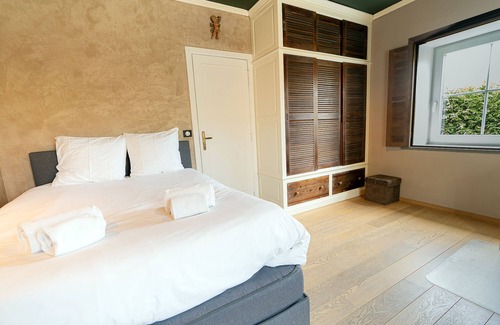 Waterloo House | Waterloo Garden residence
