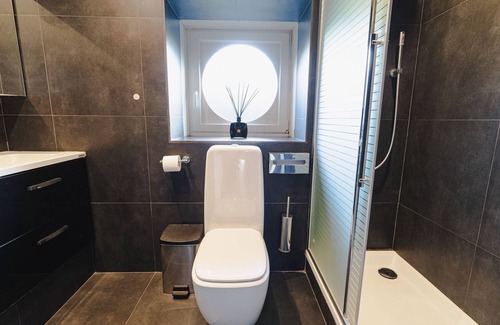 Waterloo House | Waterloo Garden residence