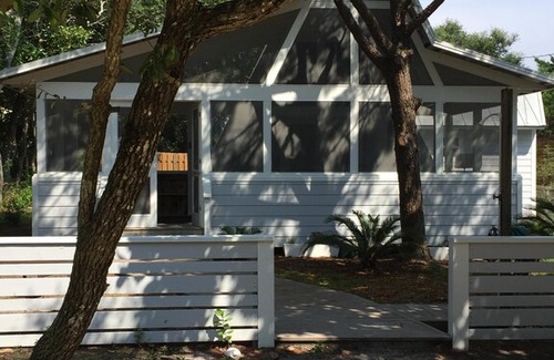 Seagrove Beach House | Watermelon Cottage ~ Just Steps To The Beach ~ Two Blocks To Seaside entrance .
