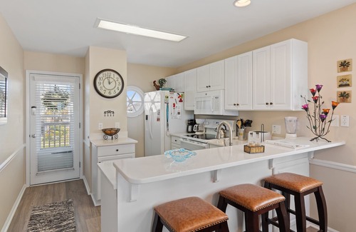 Holden Beach Condo | "Waters Edge 435-C" - Oceanfront Condo w/Community Pool, 2 Bedrooms/2 Bathrooms