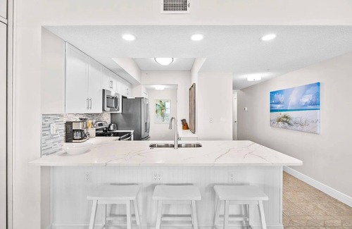 Fort Walton Beach Condo | Waters Edge 504 ~ Direct Ocean Views ~ Free Beach Service