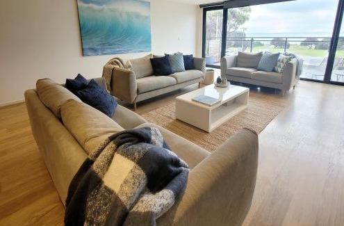 Rye Apartment | Waters Edge Apartment