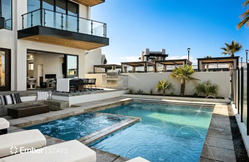 St. George House | Waters Edge at Desert Color