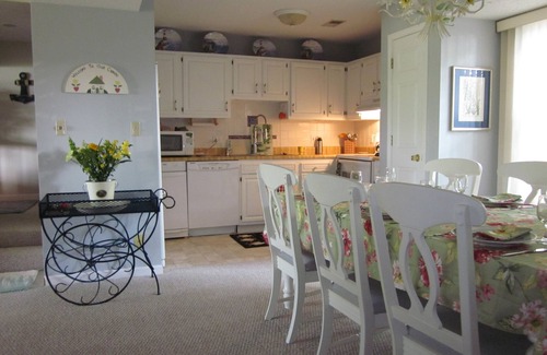 Village of Four Seasons Condo | Waters Edge Condo 2B/2B GREAT location by land/water! Discounts on 7 + nights