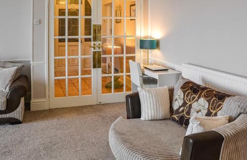 Tynemouth House | Waters Edge