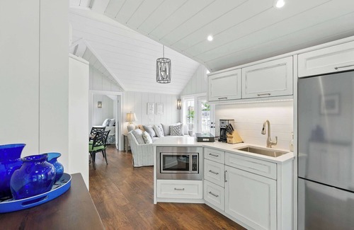 Minett House | Waters Edge Lake Joe