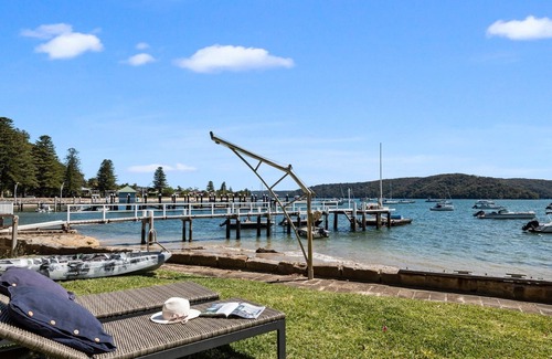 Palm Beach Apartment | Waters Edge on the shores of Pittwater