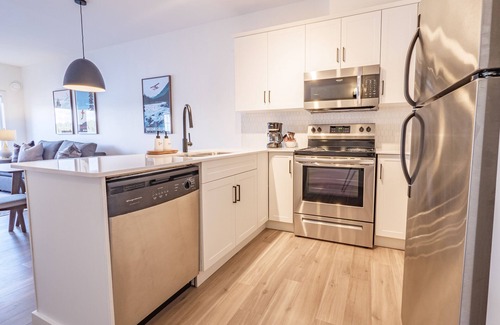 Ucluelet Hotel | Waters Edge Shoreside Suites