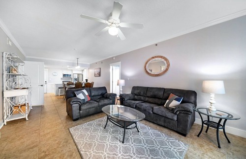 Fort Walton Beach - Destin Condo | Waterscape A205 ~ Gulf Views ~ Lazy River ~ Beach Service