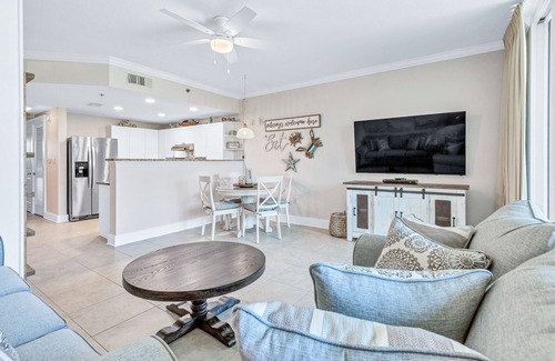 Fort Walton Beach Condo | Waterscape B218~Ground Level to Pool~1 Bedroom~Bunk House!