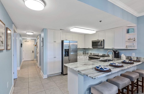 Fort Walton Beach Condo | Waterscape C306 ~ 3BR + Bunks ~ Overlooks Pool and Splash Pad!