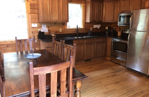 Bryson City Cabin | Watershed 8 - Breathtaking Views from Hot Tub and Firepit