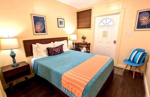 Esperanza Hostel | Waterside Inn