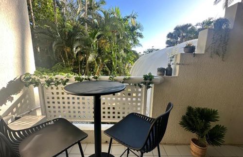 Cairns North Apartment | Waterside Studio NorthShore Tower