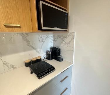 Cairns North Apartment | Waterside Studio NorthShore Tower