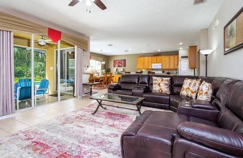 Watersong House | Watersong Heights, a Spacious 6 bedroom Villa on the Gated Watersong Resort