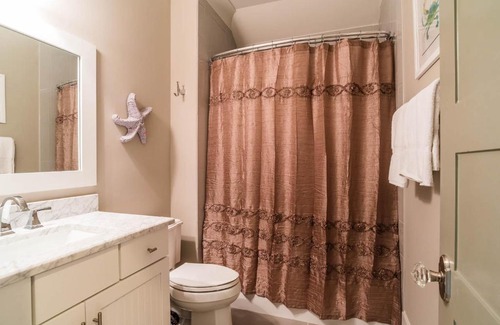 WaterSound Beach House | WaterSound 47 Salt Box Lane Home