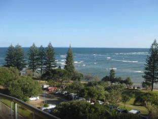 Caloundra Apartment | Waterview Resort