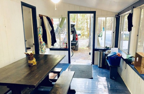 Farrandsville Cabin | WATERVILLE-conv located, cottage in the woods-close Rail Trail, PINE CREEK