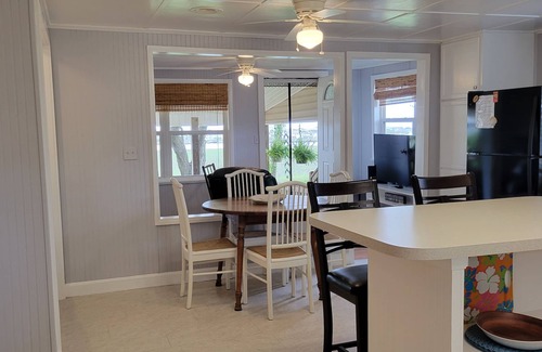 Ocean Isle Beach House | Waterway House 2 BR/1 BA/Sleeps 6/WiFi/Linens/Spectacular Views