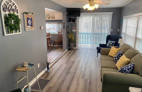 Myrtle Beach House | Watson's Beach Escape, 3 bdr 2 ba in Ocean Lakes