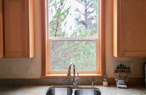 Manzanita House | Watson's Haus: Walk to Beach and Town! MCA#1591