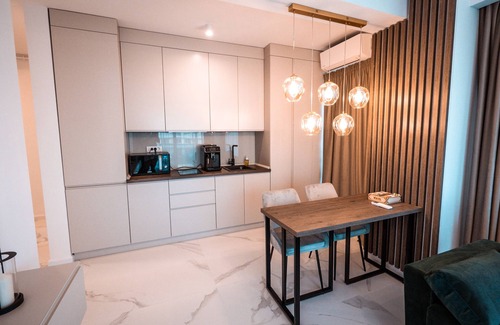 Mamaia-Sat Apartment | Wave 4 Residence