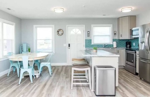 Long Beach House | Wave Haven Oak Island - Second Row Ocean View