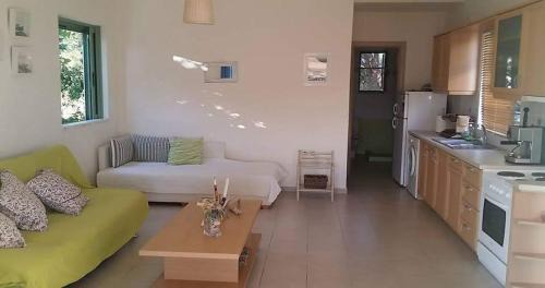 Lepreo Apartment | Wave Sound - summer apartment