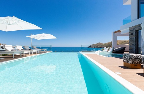 Panormos Villa | Wave Villa, Seaside Living & Your Own Beach Spot