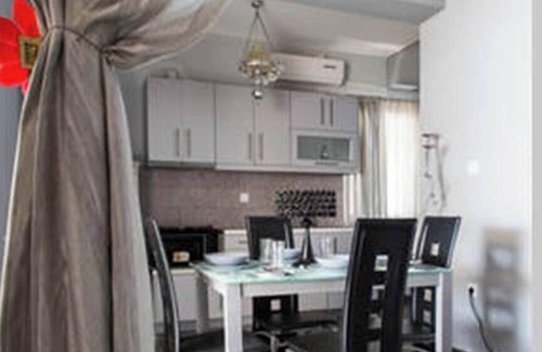 Salamis House | Wavedance Accommodation(Dias)